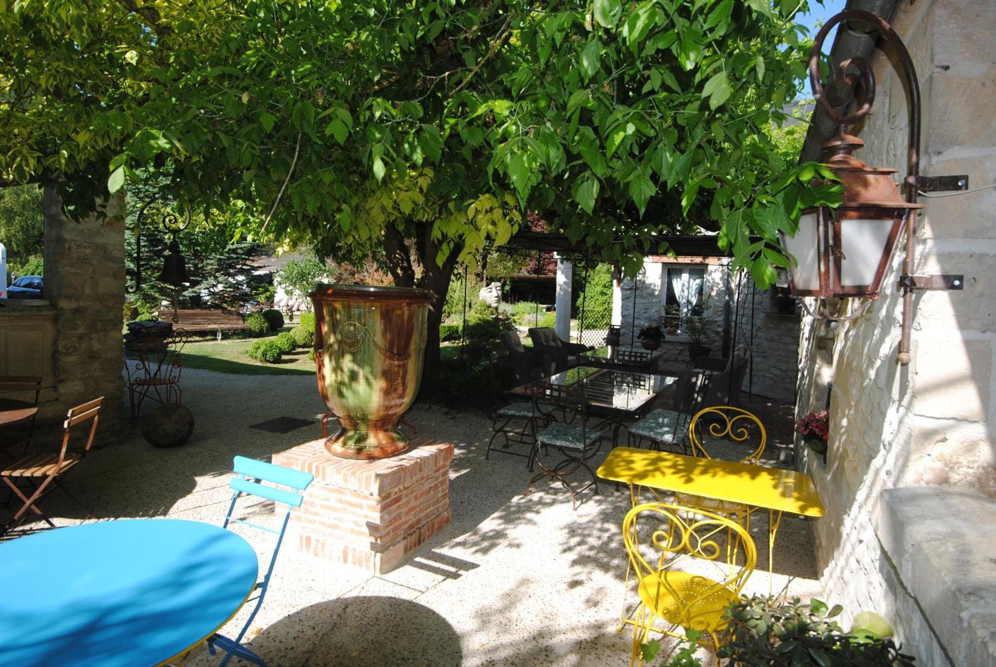 Le Grand Logis - Guest House - Bed And Breakfast Marchais  Exterior photo